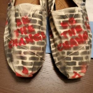 BRAND NEW Be the Change Toms
